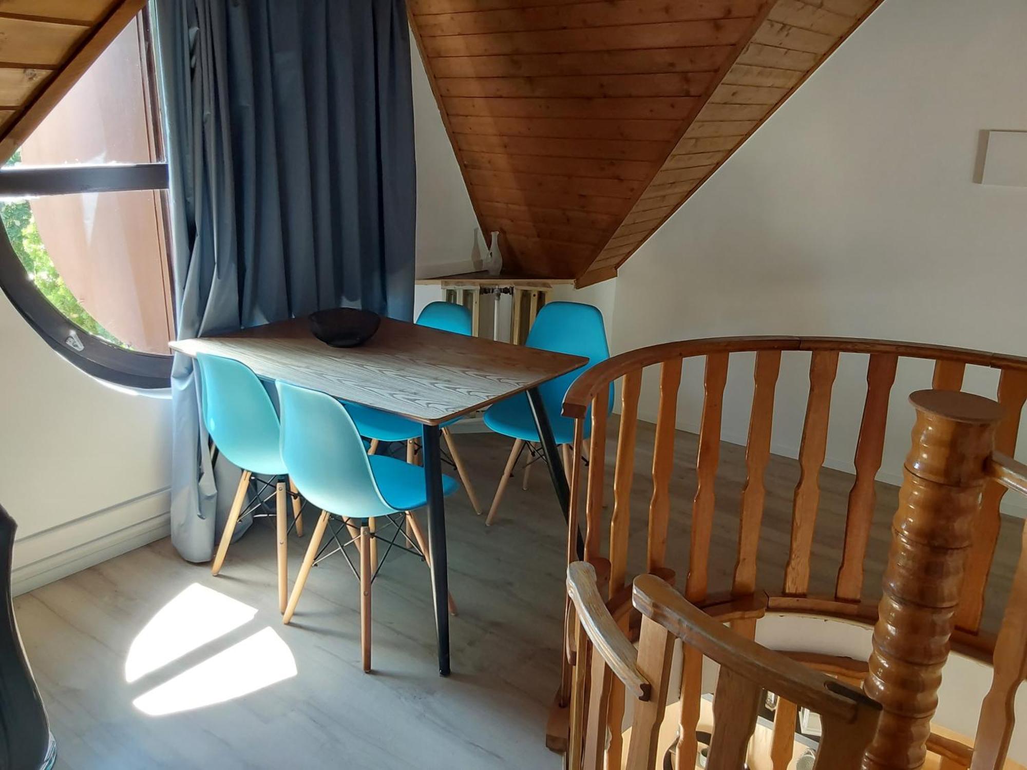 Tuerkiz Apartman - 5 Szobas 13 Fos Apartmanhaz 4Km A Balaton- Balatonszabadi Fürdőtelep 外观 照片